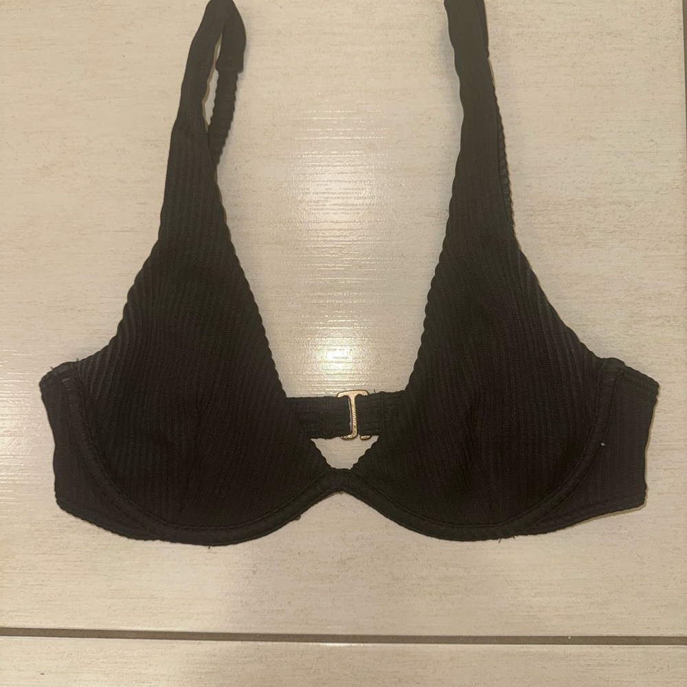 Holister swim top
